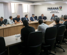 Sindicatos de policiais civis participam de encontro com secretário Hudson