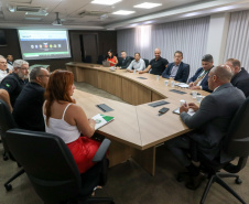 Sindicatos de policiais civis participam de encontro com secretário Hudson