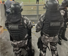 Polícia Militar antecipa ações e evita confronto de torcidas antes do clássico Atletiba na capital