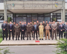 Secretário Hudson visita comando da 5ª Região Militar do Exército