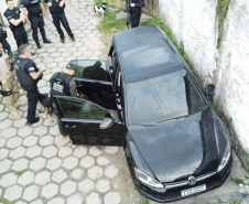 Operação das polícias Civil e Militar em Paranaguá mira grupo ligado a homicídios e tráfico