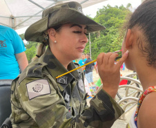 Polícia Militar promove atividade para as crianças no Litoral