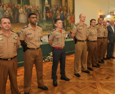 Casa Militar comemora 95 anos e condecora autoridades com medalhas de mérito