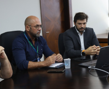 Secretário recebe Deputado Tiago Amaral e prefeitos de Mandaguaçu e Ribeirão do Pinhal 