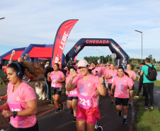 PMPR reúne centenas de policiais femininas na 1ª Corrida do Dia Internacional da Mulher
