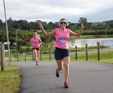 PMPR reúne centenas de policiais femininas na 1ª Corrida do Dia Internacional da Mulher
