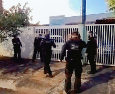 Polícia Civil prende dez integrantes de grupo ligado ao tráfico em Londrina e Matinhos