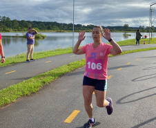 PMPR reúne centenas de policiais femininas na 1ª Corrida do Dia Internacional da Mulher
