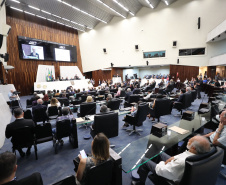 Secretário participa de homenagem dos 330 anos de Curitiba na Assembleia Legislativa do Paraná