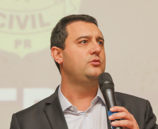 Governador comemora avanços na segurança pública em entrega de homenagens da Polícia Civil
