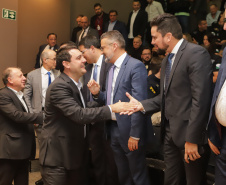 Governador comemora avanços na segurança pública em entrega de homenagens da Polícia Civil