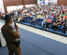 Começa treinamento para diretores da rede estadual com foco na segurança escolar