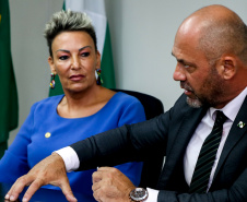 Secretário Hudson recebe a Deputada Estadual Cloara Pinheiro