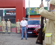 Governador inaugura sede do Corpo de Bombeiros e libera novos investimentos para Ivaiporã