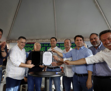 Governador inaugura sede do Corpo de Bombeiros e libera novos investimentos para Ivaiporã