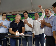 Governador inaugura sede do Corpo de Bombeiros e libera novos investimentos para Ivaiporã