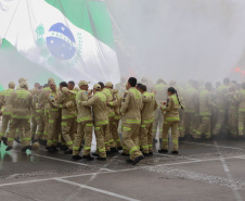 Na maior contratação em dez anos, 419 bombeiros se formam para atuar em todo o Paraná