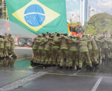 Na maior contratação em dez anos, 419 bombeiros se formam para atuar em todo o Paraná