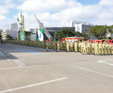 Na maior contratação em dez anos, 419 bombeiros se formam para atuar em todo o Paraná