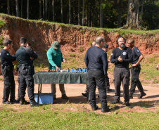 40 policiais penais se formam no Curso de Instrutor de Técnicas não Letais