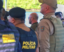 Com sete mil policiais, operação fiscaliza divisas e fronteiras do Paraná e mais quatro estados