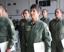 Unidade aérea da Polícia Militar forma novos operadores aerotáticos
