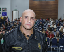 Professores, pedagogos e funcionários fazem simulado de segurança nas escolas do Paraná