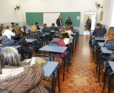  Professores, pedagogos e funcionários fazem simulado de segurança nas escolas do Paraná