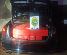 BPFron apreende mais de uma tonelada de drogas em veículos na cidade de Guaíra
