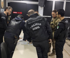 PCPR e PRF deflagram operação contra associação ligada a roubos de cargas, na Grande Curitiba