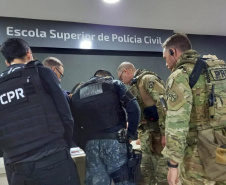 PCPR e PRF deflagram operação contra associação ligada a roubos de cargas, na Grande Curitiba