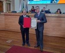 Disque-denúncia 181 recebe homenagem na Câmara Municipal de Curitiba