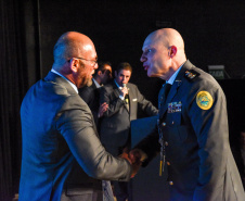 Estratégia e gestão: curso superior de polícia forma 35 oficiais da PM e dos Bombeiros