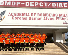 Bombeiro paranaense embarca para missão humanitária de combate a incêndios no Canadá
