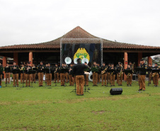 Banda da PM se apresenta no Parque Barigui em comemoração aos 169 anos da corporação