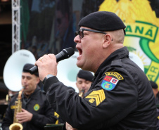 Banda da PM se apresenta no Parque Barigui em comemoração aos 169 anos da corporação