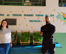  Projeto Semear, da Polícia Penal, fornece produtos orgânicos a escola de Foz do Iguaçu