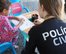 Polícia Civil leva serviços de polícia judiciária a Matinhos e o bairro Cajuru, em Curitiba