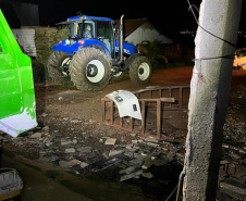 PM descobre barracão utilizado como desmanche e recupera veículos em Londrina