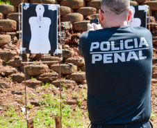 Polícia Penal do Paraná qualifica 140 policiais em treinamento de habilitação de pistola