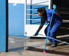 Programa de reparos e limpeza nas escolas promove reinserção de mulheres apenadas