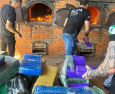  PCPR apreende 4 toneladas de maconha e prende dois homens em Dois Vizinhos