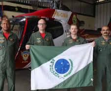 Paraná envia helicóptero para auxiliar atendimento em Santa Catarina