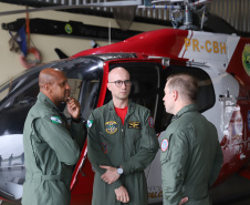 Paraná envia helicóptero para auxiliar atendimento em Santa Catarina