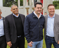 Governador inaugura em Colombo o segundo maior quartel do Corpo de Bombeiros