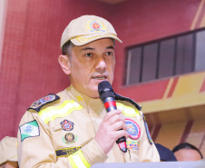 O governador Carlos Massa Ratinho Jr inaugura Nova Sede dos Bombeiros em Colombo. Com a palavra o coronel Manoel Vasco de Figueiredo Júnior, comandante do Corpo de Bombeiros