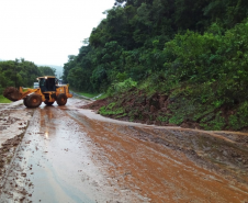 Chuvas fortes causam estragos no Paraná