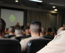 Alunos do Curso de Oficiais da Brigada Militar do RS visitam a Polícia Militar do Paraná