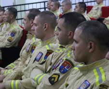 Quarenta bombeiros iniciam curso para guarda-vidas