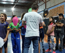 PCPR na Comunidade atende mais de 2,1 mil pessoas em Colombo e interior do Estado